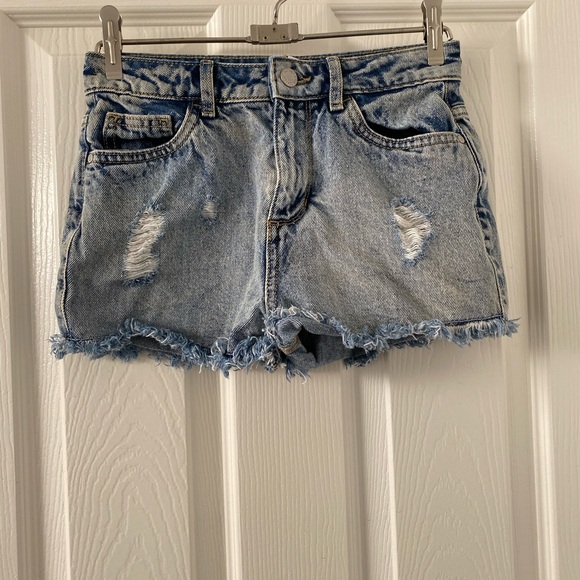 blue denim shorts - Picture 9 of 14